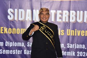 Jenderal Bintang Dua Raih Gelar Doktor Cum Laude!