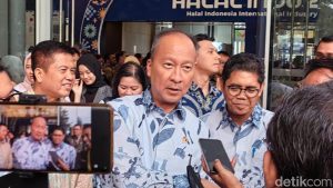 Dolar AS Tembus Rp 16.700, Menperin Santai: Hanya Sementara!