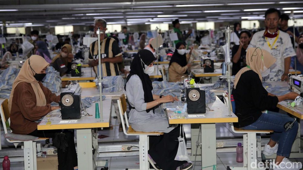 Manufaktur Meroket! Ekspor & Investasi Jadi Jagoan