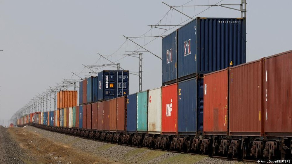 India Tak Gentar! Jurus Baru Hadapi Tarif AS 50%!