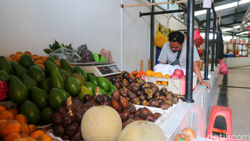 Kemayoran Gempar! Pasar Kombongan 'Hidup' Lagi, Canggih!