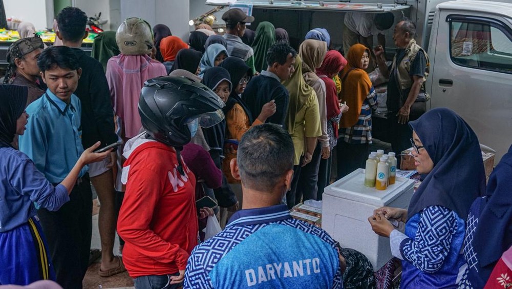 Batang Gempar! Sembako Murah Diserbu, Inflasi Minggat!