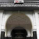 OJK Sikat Habis! Benny Tjokro Tamat di Pasar Modal!