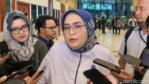 PHK Massal Mengintai? Kemnaker Tantang Balik Data!