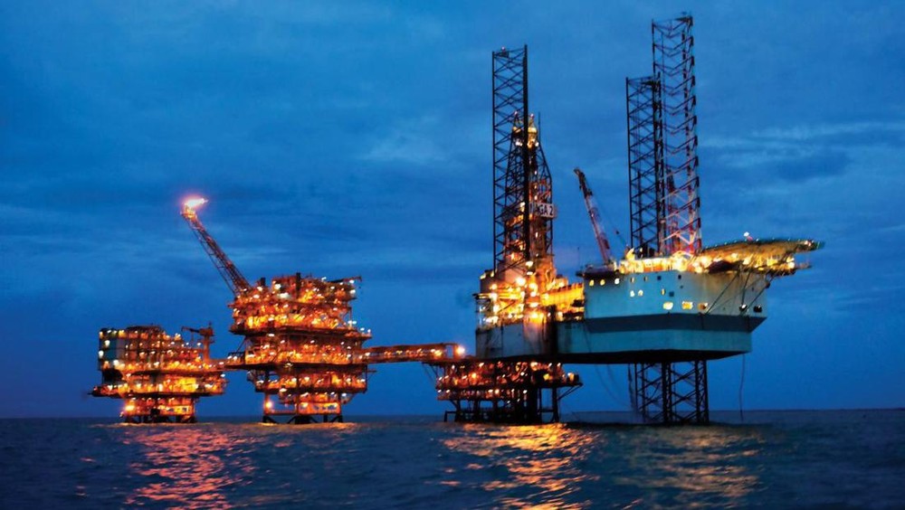 OPEC+ Genjot Produksi, Harga Minyak Dunia Terancam Anjlok?