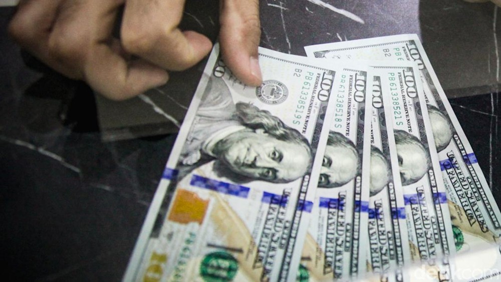India Jual BUMN Rp150 T: Strategi Darurat Atasi Defisit!