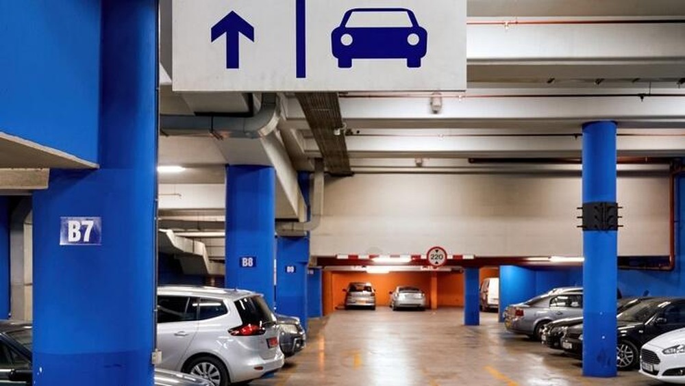 Parkir Ngetag Dilarang? Kemenhub Ungkap Fakta Mengejutkan!