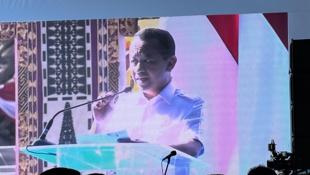 Mengejutkan! Bahlil Tawarkan 7 PLTS, Danantara Siap Ambil Alih!
