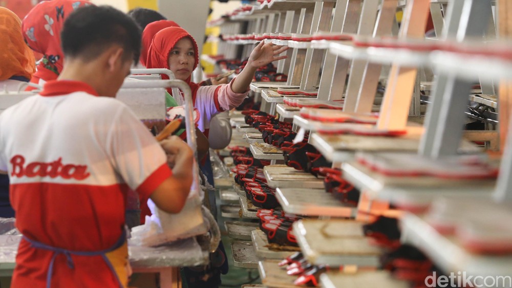 Pucuk Pimpinan Sepatu Bata Bergeser, Ini Fakta Terbarunya!