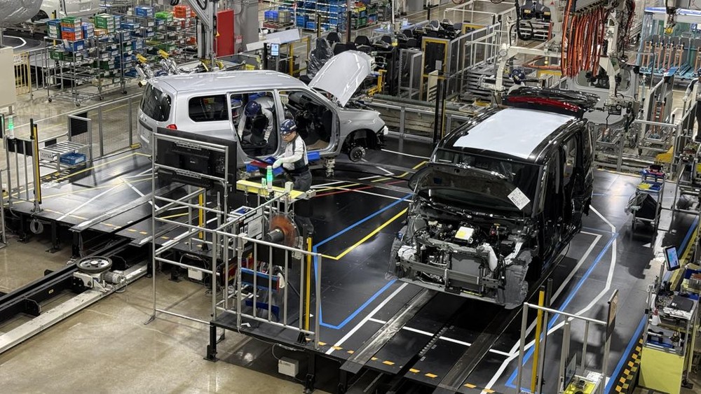 Jepang Blak-blakan: Hambatan Investasi Otomotif RI Terkuak!
