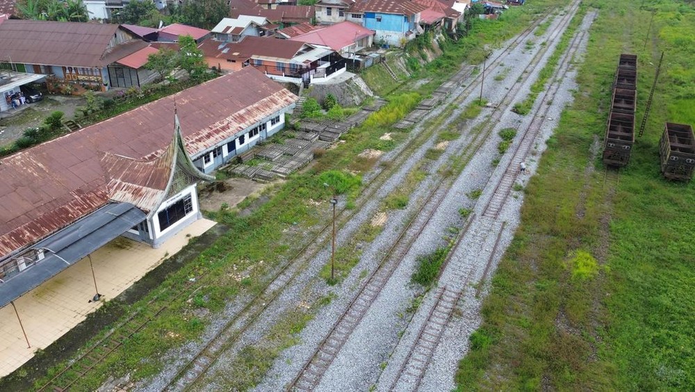 TERUNGKAP! KAI Hidupkan Kembali Jalur Kereta Mati Sumatera!