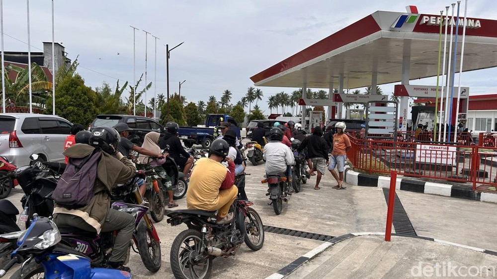 Antrean BBM Mengular! Pertamina Ambil Langkah Darurat!