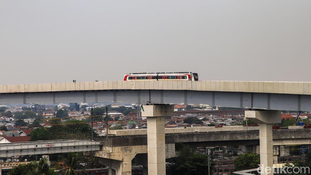 Nobu Bank Bikin Naik LRT Jakarta Makin Praktis & Cepat!