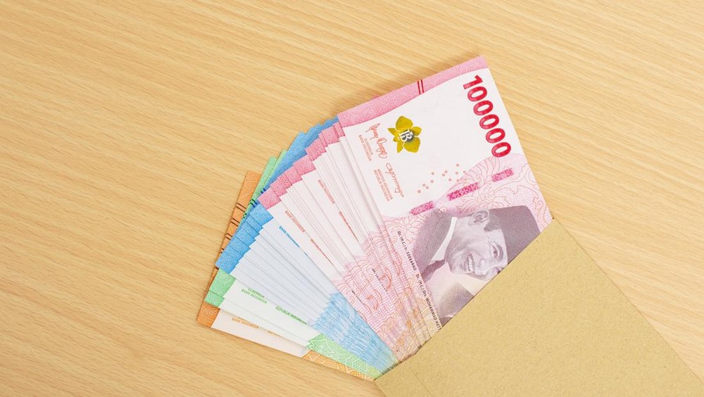Nasib Gaji 2027: Menaker Bocorkan Aturan Baru!