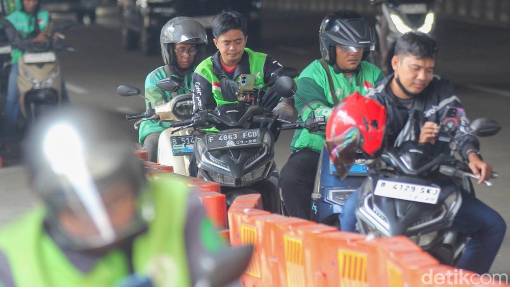 Ojol Bakal Naik Tarif? YLKI Ingatkan Pemerintah!