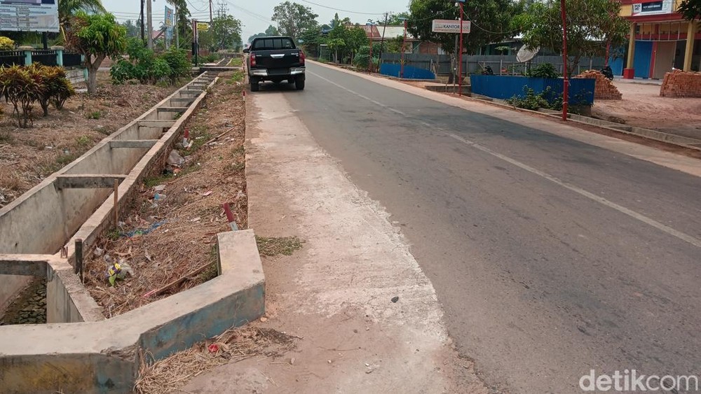 Akses Jalan Merauke Makin Mulus, Warga Senang!