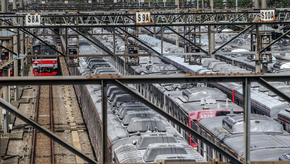 KAI Siap Impor KRL Jepang, INKA Tak Cukup?