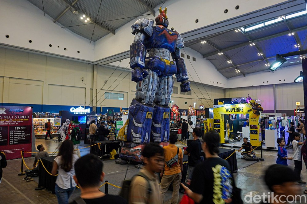 Lautan Cosplayer Padati Indonesia Game Expo 2026!